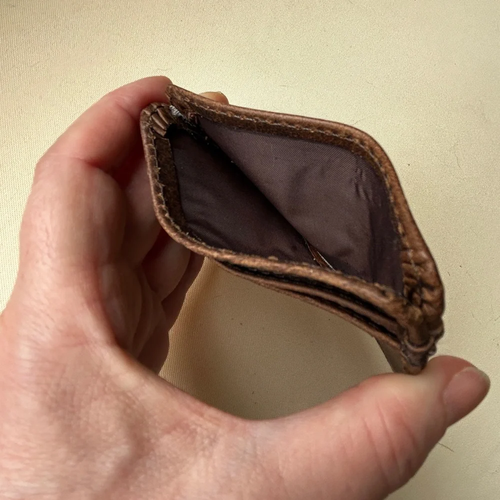 Distressed Brown Leather Card Holder Wallet (George Bernard Shaw Quote)